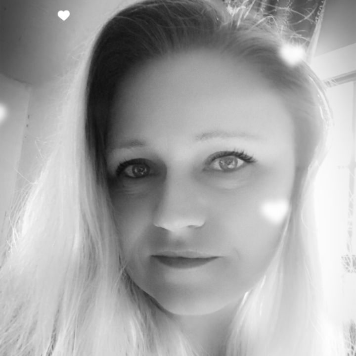 Profile Picture of Melissa Boyd (@lganme) on Tiktok