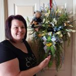 Profile Picture of LiSa MendoZa (@gluedotdecor) on Instagram