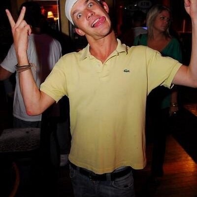 Profile Picture of Burl Joseph Wood (@wood_burl) on Twitter