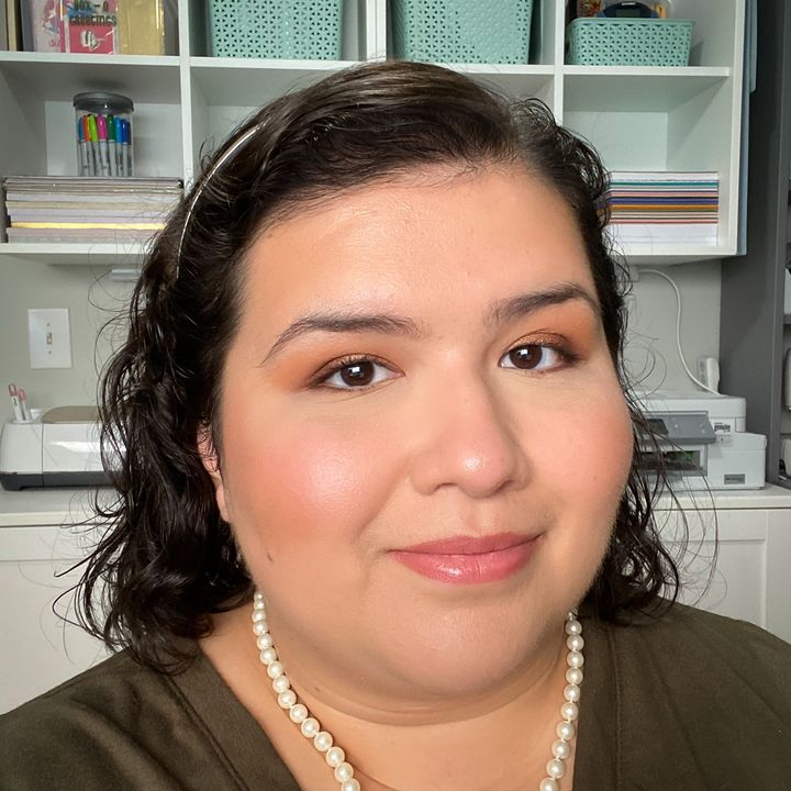 Profile Picture of Elizabeth | HandmadebyEZM (@handmadebyezm) on Tiktok