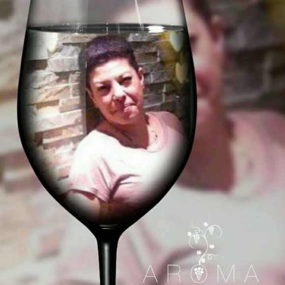 Profile Picture of India Nenadich (@indianenadich) on Poshmark