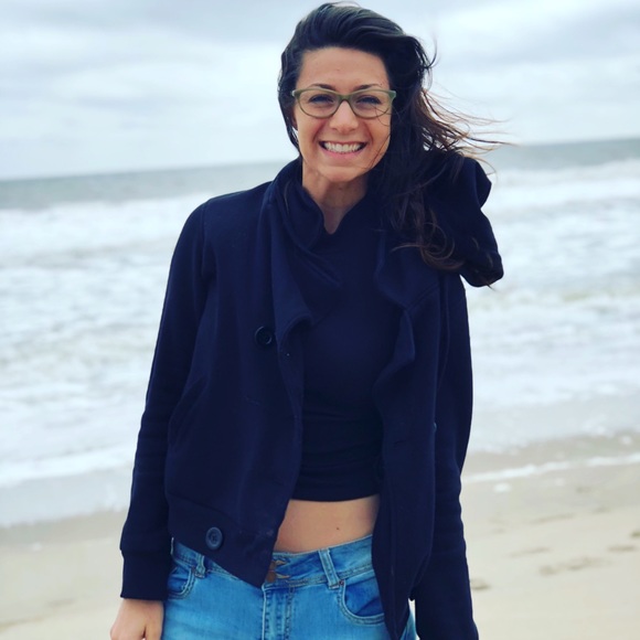 Profile Picture of Aubrey Recchia (@nena1nene) on Poshmark