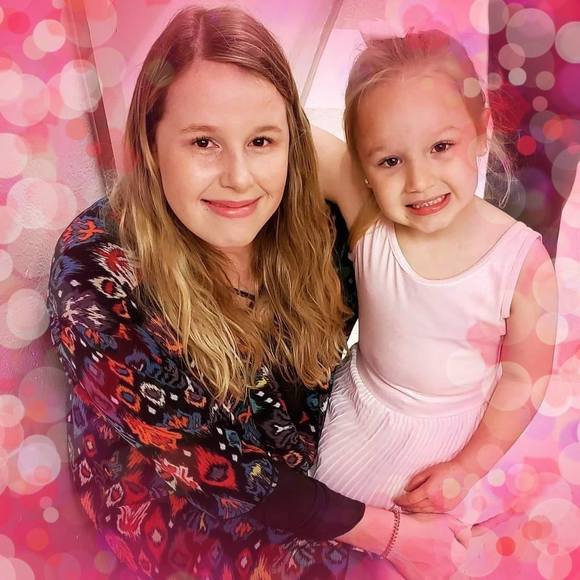 Profile Picture of Kayla Boogaerts (@kaylaboogaerts) on Poshmark