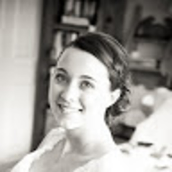 Profile Picture of Carolyn Mertz (@27mertz) on Poshmark