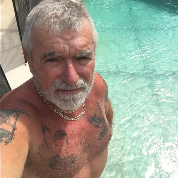 Profile Picture of Jason Dave (@jasondave01) on Poshmark