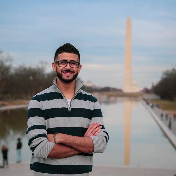 Profile Picture of Amanowil Abadir (@mannyabadir) on Poshmark