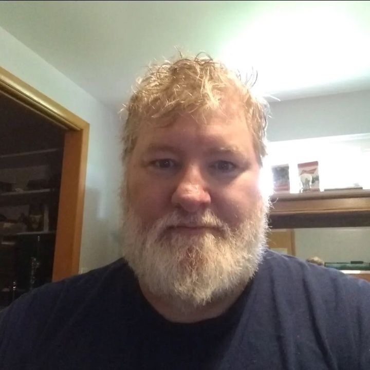 Profile Picture of Paul Klosterman (@santanklo) on Tiktok