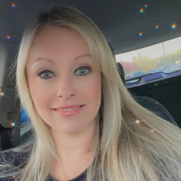 Profile Picture of Courtney Mccluskey- bennett (@princesscb412) on Poshmark