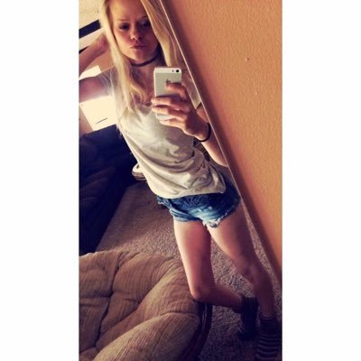 Profile Picture of Allison Harris (@_allisonharris_) on Twitter