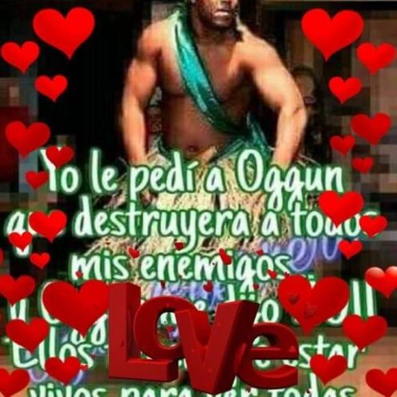 Profile Picture of Guillermo Campo (@guillermocampo) on Poshmark