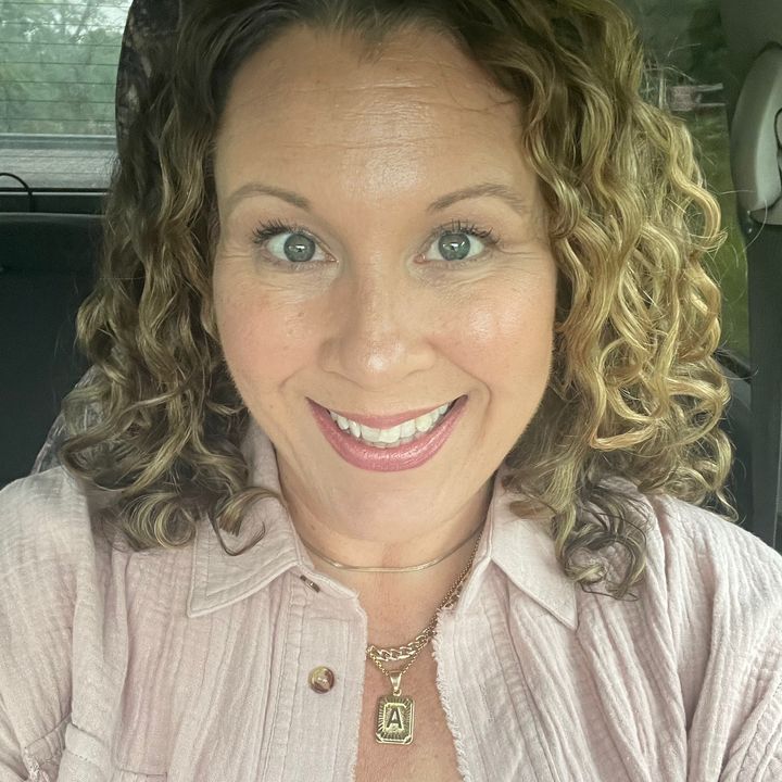 Profile Picture of Ashley Springfield (@aspenn20) on Tiktok