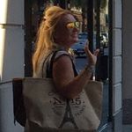 Profile Picture of Suzanne Sullivan (@poshfleamarketdc) on Instagram