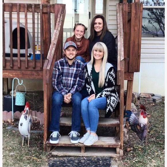 Profile Picture of Jessica Mussetter (@jaymouse) on Poshmark