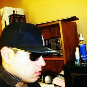 Profile Picture of David Reeves (@dayviiid) on Myspace