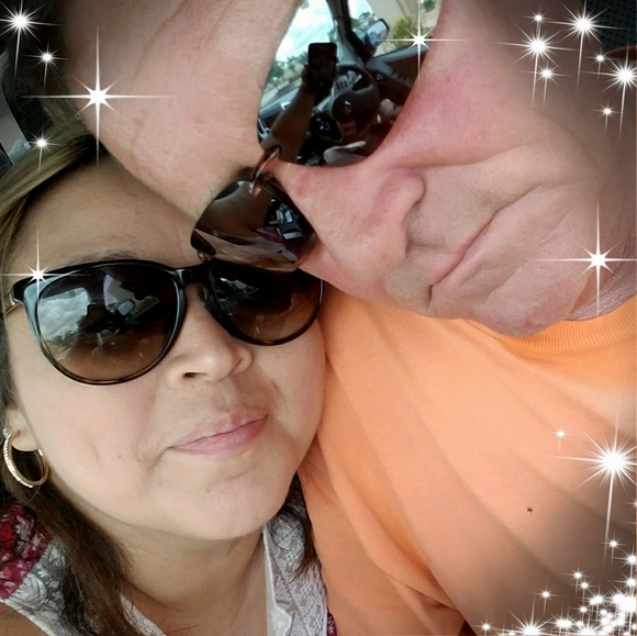 Profile Picture of Debbie Chavez (@debbiechavez629) on Poshmark
