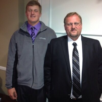 Profile Picture of Ted Everett (@cardman715) on Twitter