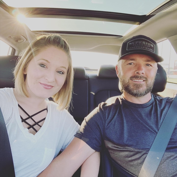 Profile Picture of Courtney Dozier (@baileysmom19) on Poshmark