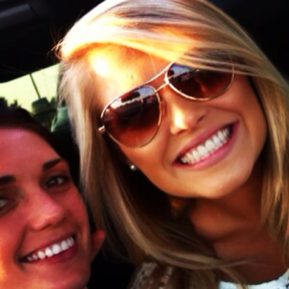 Profile Picture of Amber Smart (@amber_smart) on Poshmark