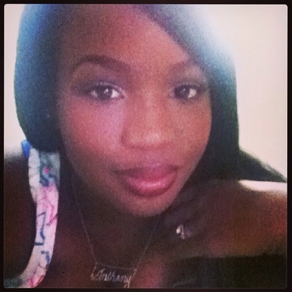 Profile Picture of Christina Gathers (@whosdatgurl) on Poshmark