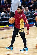 Profile Picture of Donovan Mitchell - Wikipediaon Wikipedia