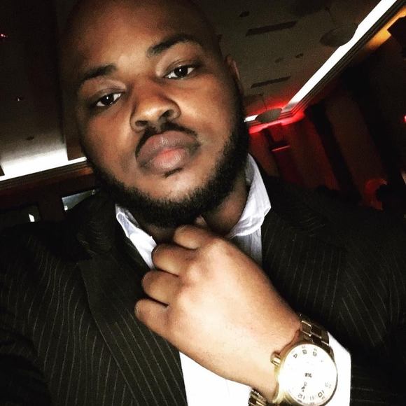 Profile Picture of Jamel Brown (@melasingibson) on Poshmark