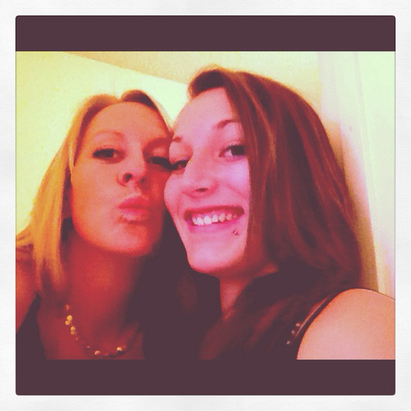 Profile Picture of Sara Bargeron (@saralyn2363) on Poshmark