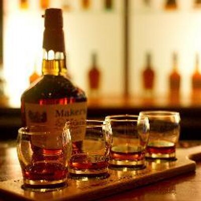 Profile Picture of Maker's Mark Lounge (@MakersMarkBHL) on Twitter
