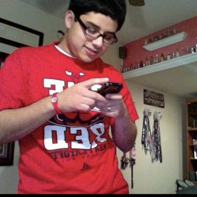 Profile Picture of Vincent Gutierrez (@vinceG213) on Twitter
