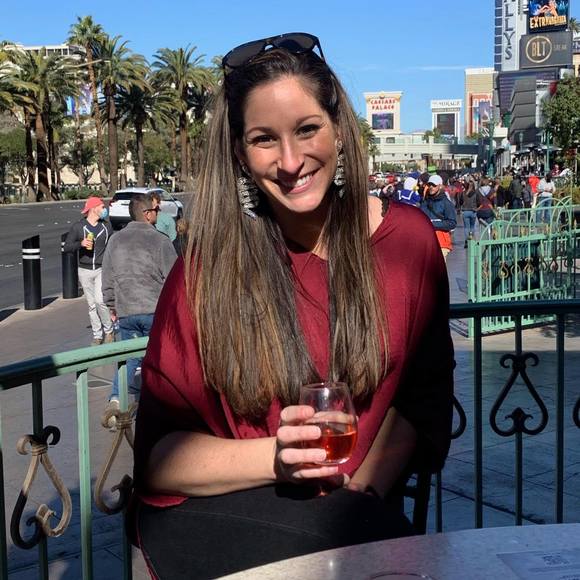 Profile Picture of Caroline Carlton (@curruhline) on Poshmark