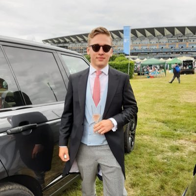 Profile Picture of R Radcliffe (@RobertRadcliffe) on Twitter