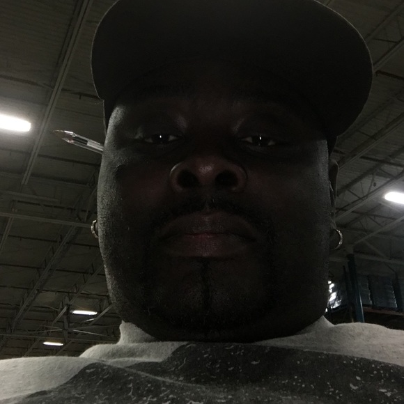 Profile Picture of William Varnado (@williamvarnado) on Poshmark