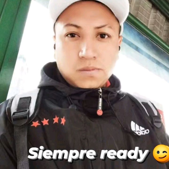 Profile Picture of darwin (@darwinfer90) on Tiktok