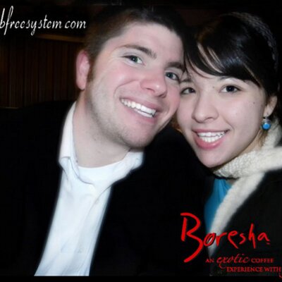 Profile Picture of Chris&Krista (@ck4boresha) on Twitter