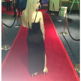 Profile Picture of Leonarda Farkas (@farkasleonarda2) on Pinterest