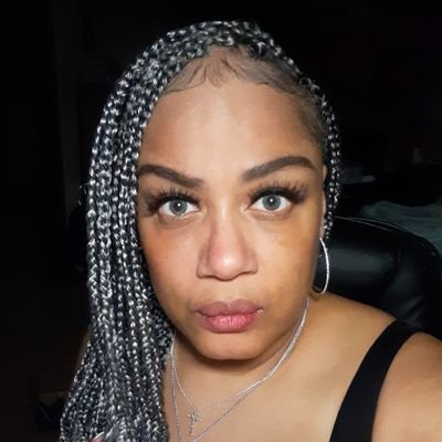 Profile Picture of Tamara Abrams -Tammy (@MissTee11) on Twitter