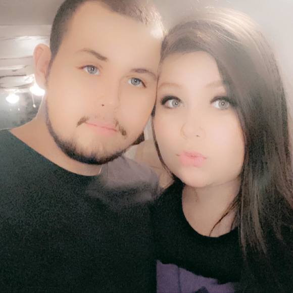 Profile Picture of Chasity Messer (@chasity420) on Poshmark