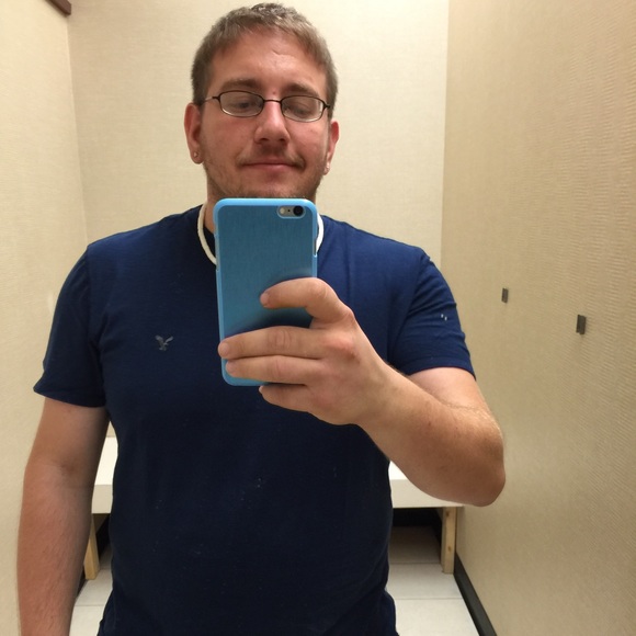 Profile Picture of Michael Bruna (@ilovetiffany1) on Poshmark