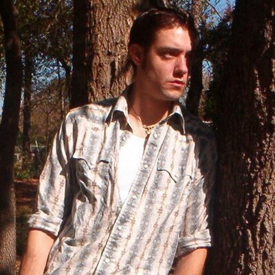 Profile Picture of Gabriel Dunton (@CoolJamesDean) on Twitter