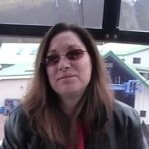 Profile Picture of Julia Redford (@355394207) on Myspace