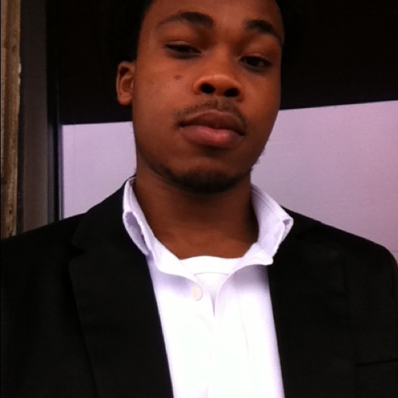Profile Picture of Bright Stephen (@bjstephen) on Poshmark