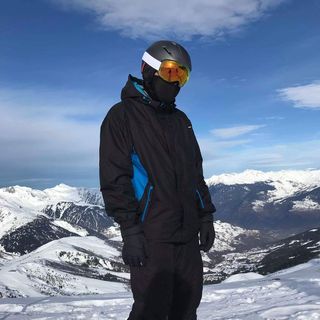 Profile Picture of Charles Chou (@Charles-Chou) on Facebook