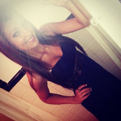 Profile Picture of Ivy Katharine Hughes (@IvyKatharine) on Twitter