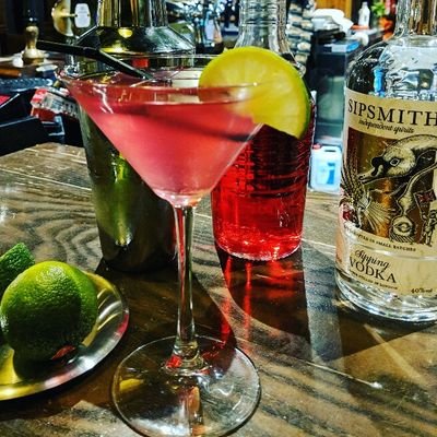 Profile Picture of WhiteHorseInnDover (@WhiteHorseDover) on Twitter