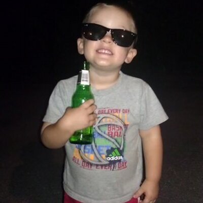 Profile Picture of Richard Bevard (@RelyOnTheMoon) on Twitter