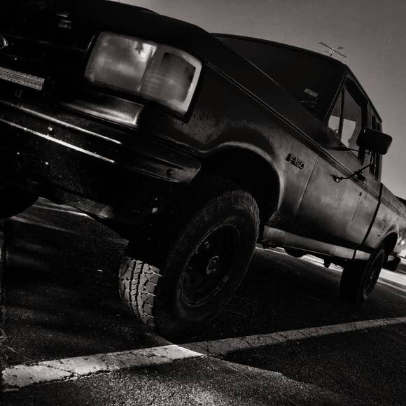 Profile Picture of Adam Bednorz (@jr5746) on Poshmark