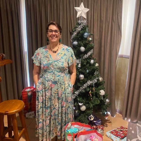 Profile Picture of Leanne Coldrick (@leannecoldrick) on Poshmark