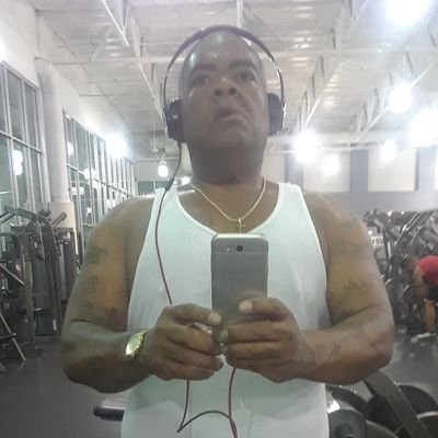 Profile Picture of Tony Shivers (@TonyShivers10) on Twitter