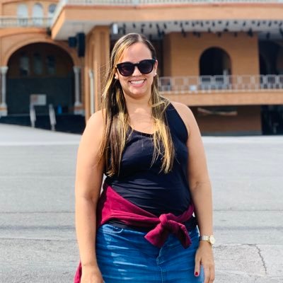Profile Picture of Elizabeth Cunha (@Elizabe64280189) on Twitter