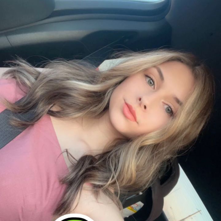 Profile Picture of lilly (@reallylillyy) on Tiktok