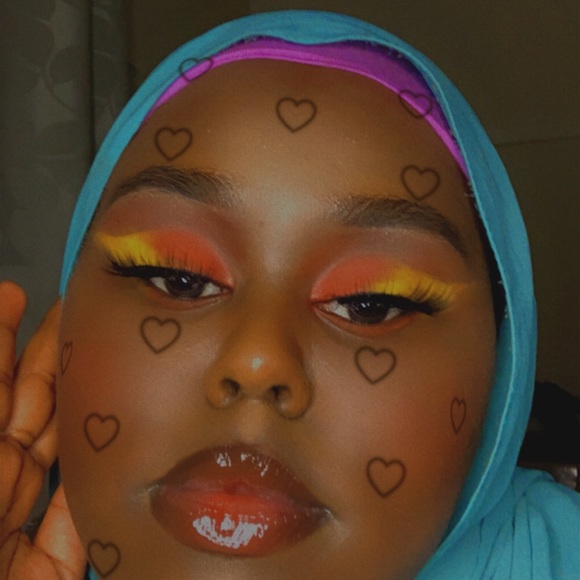 Profile Picture of Hamdi Iman (@hamdiiman00) on Poshmark